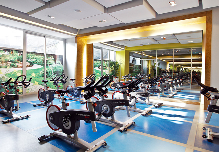 Departamentos en preventa con gym para spinning